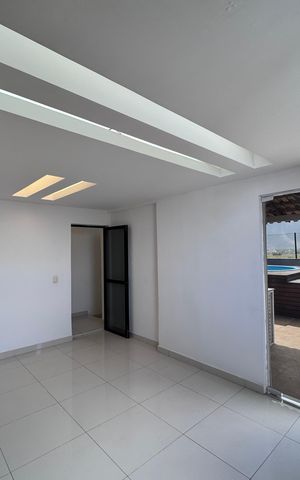 Apartamento à venda com 153m², 3 quartos e 2 vagas Apartamento à venda com 153m², 3 quartos e 2 vagasSala - Segundo andar