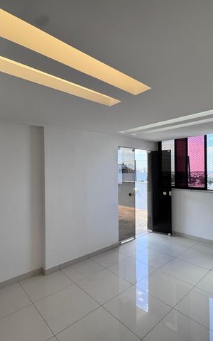 Apartamento à venda com 153m², 3 quartos e 2 vagas Apartamento à venda com 153m², 3 quartos e 2 vagasSala - Segundo andar