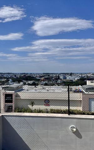 Apartamento à venda com 153m², 3 quartos e 2 vagas Apartamento à venda com 153m², 3 quartos e 2 vagasTerraço