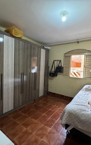 Casa à venda com 186m², 3 quartos e 2 vagas Casa à venda com 186m², 3 quartos e 2 vagasQuarto 1