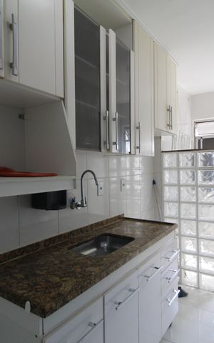 Apartamento à venda com 50m², 2 quartos e 1 vagaCozinha e Área de Serviço
