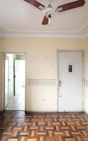 Apartamento à venda com 90m², 2 quartos e sem vagaSala