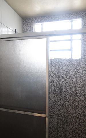 Apartamento à venda com 90m², 2 quartos e sem vagaBanheiro