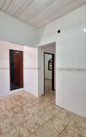 Casa para alugar com 100m², 2 quartos e 1 vaga Casa para alugar com 100m², 2 quartos e 1 vagaCozinha