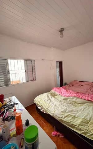 Casa à venda com 250m², 3 quartos e 1 vaga Casa à venda com 250m², 3 quartos e 1 vagaQuarto