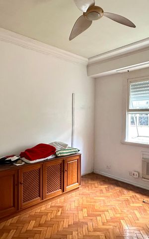 Apartamento à venda com 194m², 3 quartos e 1 vaga Apartamento à venda com 194m², 3 quartos e 1 vagaSuíte