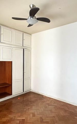 Apartamento à venda com 194m², 3 quartos e 1 vaga Apartamento à venda com 194m², 3 quartos e 1 vagaQuarto 2
