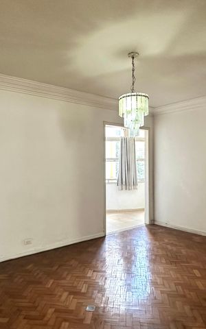 Apartamento à venda com 194m², 3 quartos e 1 vaga Apartamento à venda com 194m², 3 quartos e 1 vagaSala