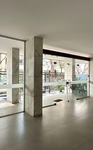 Apartamento à venda com 194m², 3 quartos e 1 vaga Apartamento à venda com 194m², 3 quartos e 1 vagaÁrea comum