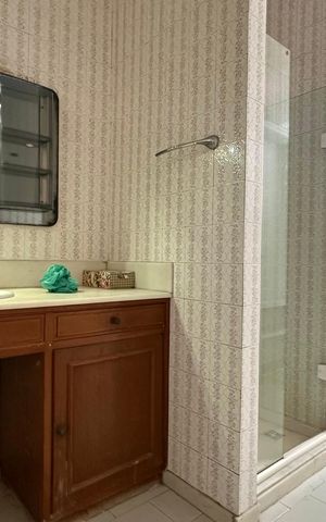 Apartamento à venda com 194m², 3 quartos e 1 vaga Apartamento à venda com 194m², 3 quartos e 1 vagaBanheiro da suíte