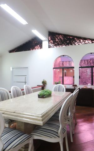 Casa para alugar com 630m², 3 quartos e 8 vagasSala de Jantar