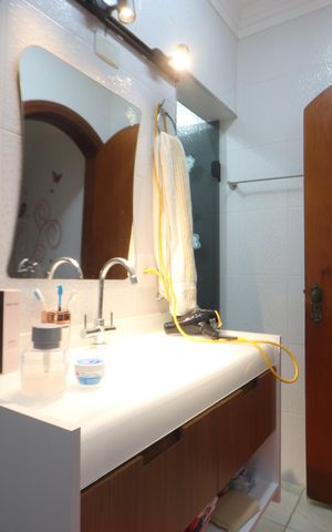 Casa para alugar com 630m², 3 quartos e 8 vagasBanheiro da Suíte 2