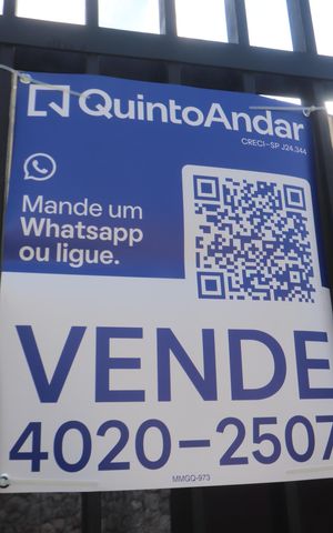 Casa para alugar com 630m², 3 quartos e 8 vagasPlaca