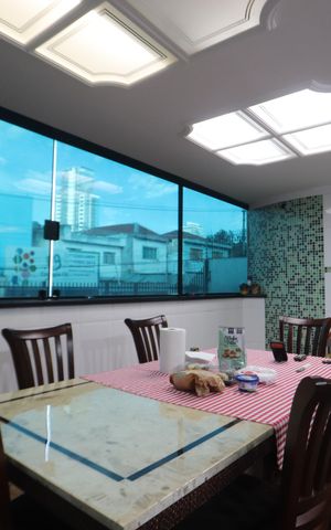 Casa para alugar com 630m², 3 quartos e 8 vagasCopa