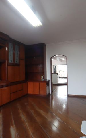 Casa para alugar com 630m², 3 quartos e 8 vagasSala da Suíte Master