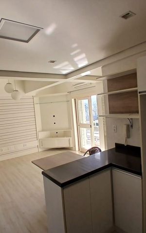 Apartamento à venda com 145m², 2 quartos e 1 vaga Apartamento à venda com 145m², 2 quartos e 1 vagaSala de jantar