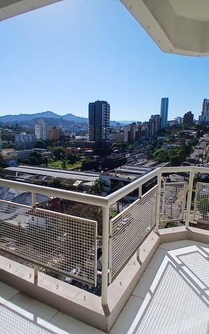 Apartamento à venda com 145m², 2 quartos e 1 vaga Apartamento à venda com 145m², 2 quartos e 1 vagaVaranda
