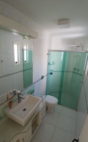 Apartamento à venda com 145m², 2 quartos e 1 vaga Apartamento à venda com 145m², 2 quartos e 1 vagaBanheiro
