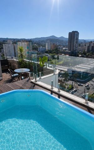 Apartamento à venda com 145m², 2 quartos e 1 vaga Apartamento à venda com 145m², 2 quartos e 1 vagaVaranda