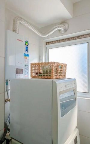 Apartamento à venda com 45m², 2 quartos e 1 vaga Apartamento à venda com 45m², 2 quartos e 1 vagaÁrea de serviço