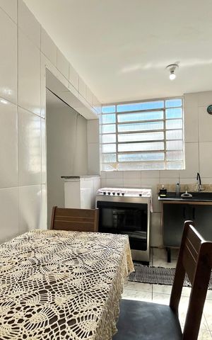 Casa à venda com 220m², 6 quartos e 1 vaga Casa à venda com 220m², 6 quartos e 1 vagaCozinha Casa 2