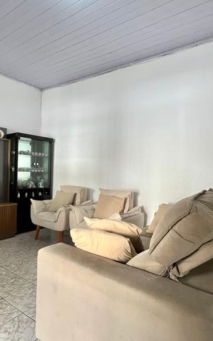 Casa à venda com 220m², 6 quartos e 1 vaga Casa à venda com 220m², 6 quartos e 1 vagaSala Casa 1