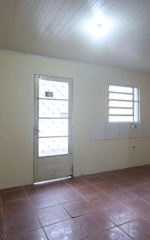 Casa para alugar com 50m², 2 quartos e 1 vagaSala/Cozinha