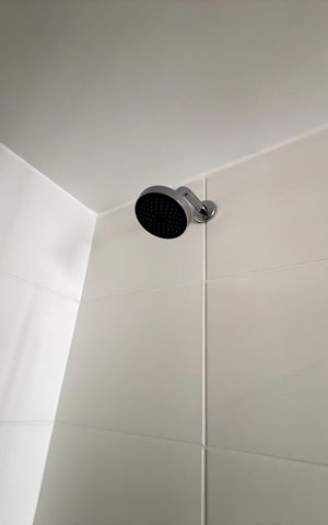 Studio para alugar com 25m², 1 quarto e 1 vaga Studio para alugar com 25m², 1 quarto e 1 vagaBanheiro