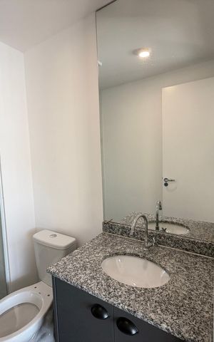 Studio para alugar com 25m², 1 quarto e 1 vaga Studio para alugar com 25m², 1 quarto e 1 vagaBanheiro