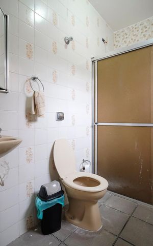 Casa para alugar com 90m², 1 quarto e sem vagaBanheiro da suíte