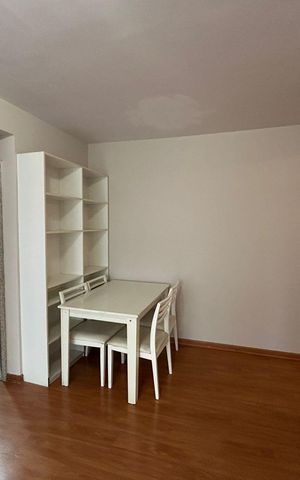 Apartamento à venda com 60m², 1 quarto e 1 vaga Apartamento à venda com 60m², 1 quarto e 1 vagaSala