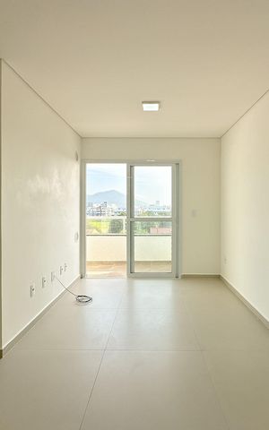 Apartamento para alugar com 75m², 2 quartos e 1 vagaSala