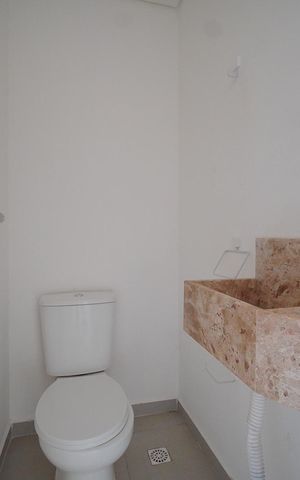 Apartamento para alugar com 200m², 3 quartos e 1 vagaLavabo