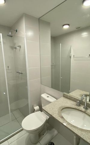 Apartamento à venda com 73m², 2 quartos e 2 vagas Apartamento à venda com 73m², 2 quartos e 2 vagasBanheiro