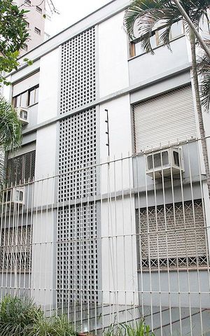 Apartamento à venda com 120m², 2 quartos e sem vagaFachada
