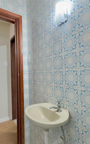 Casa à venda com 113m², 4 quartos e 2 vagas Casa à venda com 113m², 4 quartos e 2 vagasLavabo