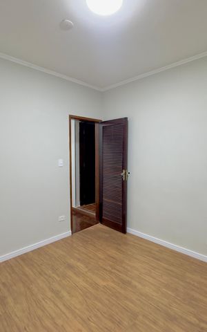 Casa à venda com 113m², 4 quartos e 2 vagas Casa à venda com 113m², 4 quartos e 2 vagasQuarto 3