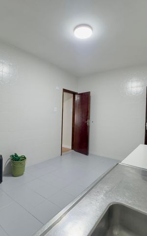 Casa à venda com 113m², 4 quartos e 2 vagas Casa à venda com 113m², 4 quartos e 2 vagasCozinha