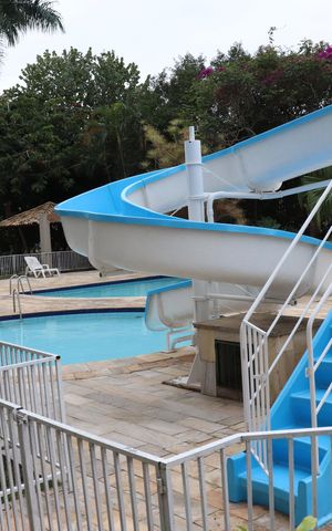 Apartamento para alugar com 57m², 1 quarto e 1 vagaPiscina com tobogã