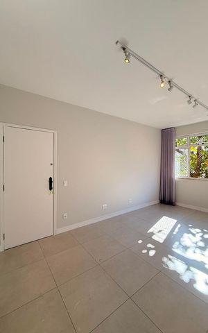 Apartamento para alugar com 120m², 3 quartos e 2 vagas Apartamento para alugar com 120m², 3 quartos e 2 vagasSala