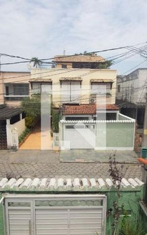Casa de condomínio à venda com 75m², 4 quartos e 3 vagas Casa de condomínio à venda com 75m², 4 quartos e 3 vagasVista do Quarto 3