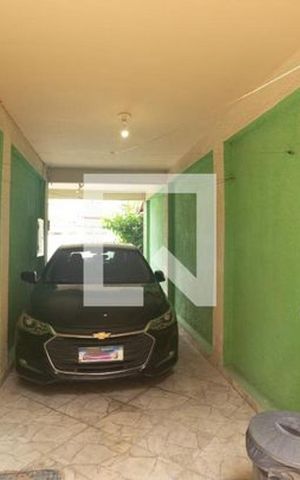 Casa de condomínio à venda com 75m², 4 quartos e 3 vagas Casa de condomínio à venda com 75m², 4 quartos e 3 vagasÁrea externa
