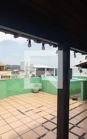 Casa de condomínio à venda com 75m², 4 quartos e 3 vagas Casa de condomínio à venda com 75m², 4 quartos e 3 vagasÁrea externa