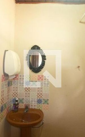Casa de condomínio à venda com 75m², 4 quartos e 3 vagas Casa de condomínio à venda com 75m², 4 quartos e 3 vagasBanheiro Social 2
