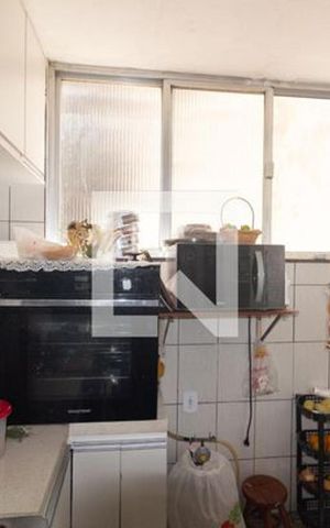 Casa de condomínio à venda com 75m², 4 quartos e 3 vagas Casa de condomínio à venda com 75m², 4 quartos e 3 vagasÁrea de serviço