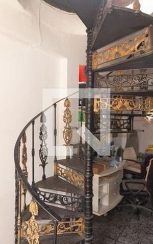 Casa de condomínio à venda com 75m², 4 quartos e 3 vagas Casa de condomínio à venda com 75m², 4 quartos e 3 vagasHall