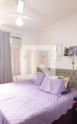 Casa de condomínio à venda com 75m², 4 quartos e 3 vagas Casa de condomínio à venda com 75m², 4 quartos e 3 vagasQuarto 1