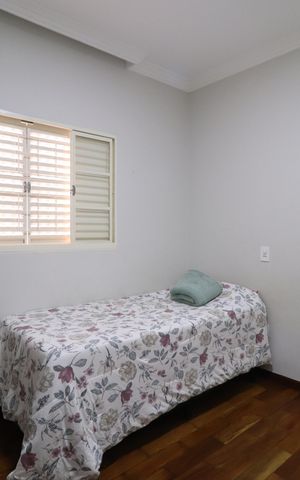 Casa para alugar com 250m², 3 quartos e 4 vagasQuarto 2