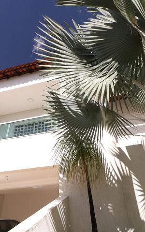 Casa para alugar com 250m², 3 quartos e 4 vagasFachada