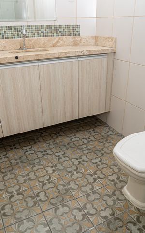 Apartamento para alugar com 97m², 2 quartos e 1 vaga Apartamento para alugar com 97m², 2 quartos e 1 vagaBanheiro